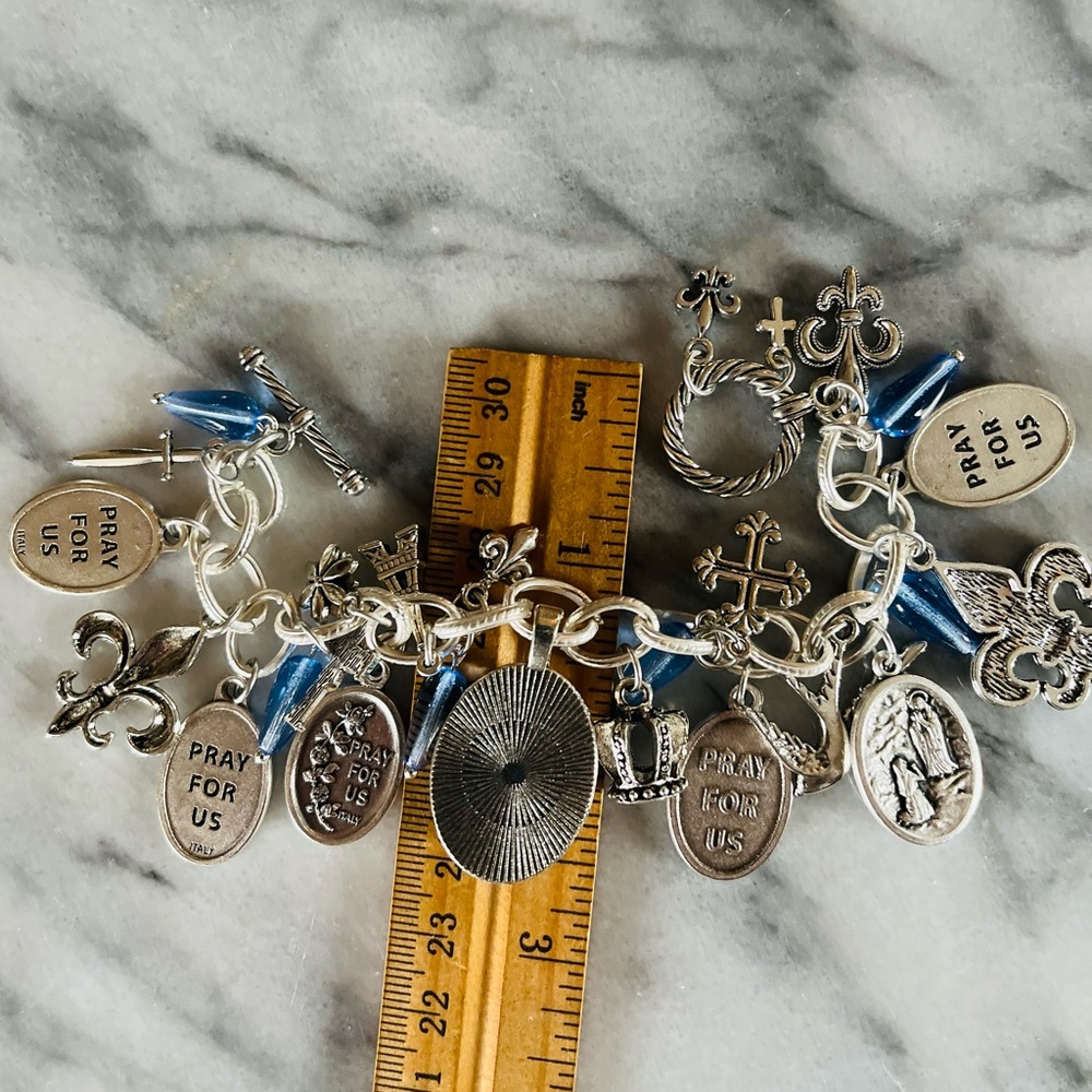 Charm Bracelet Joan of Arc, French Saints, Vintage Czech Glass - Picture 11 of 15